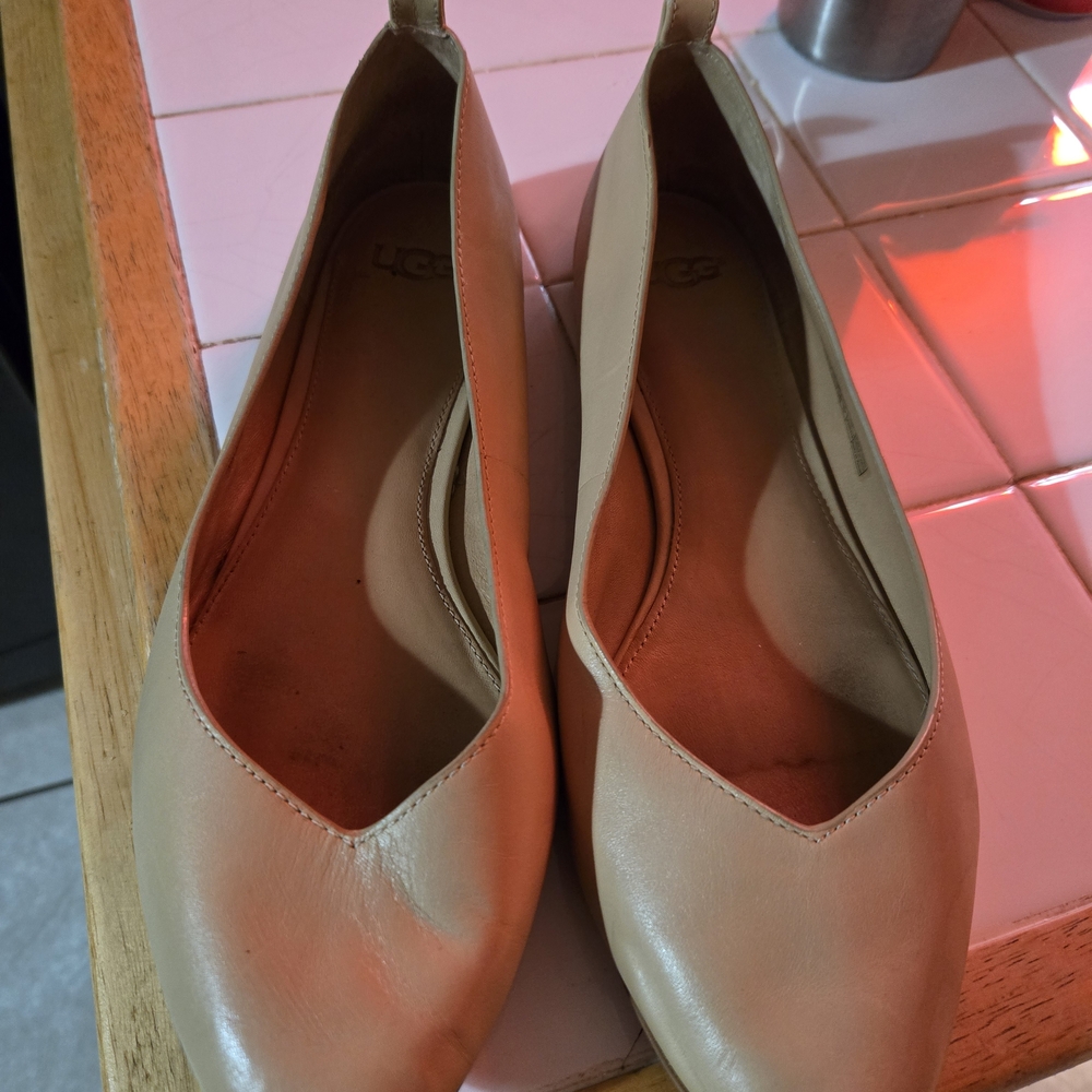 UGG Women's Cream Ballet Slip On